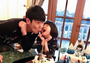 陆毅鲍蕾娱乐爆料,爱情长跑背后的甜蜜故事