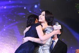 明星慈善夜谢娜,爱心闪耀，公益力量汇聚星光